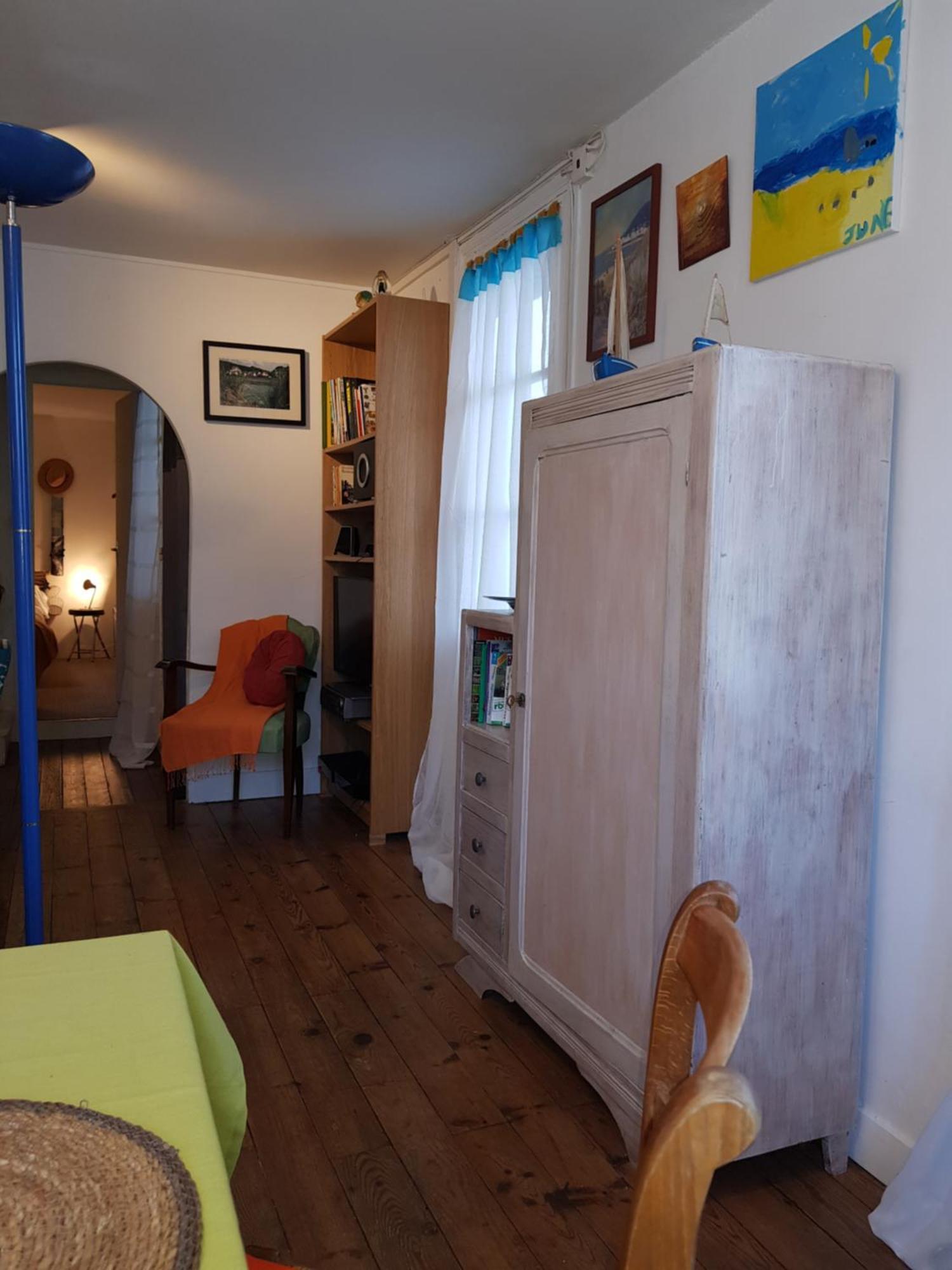 Herm'S Petite Maison Atypique Et Cour Privative - Avenue Du Marche - Ideal Couple Ou Jeunes Parents Cabourg Exterior foto